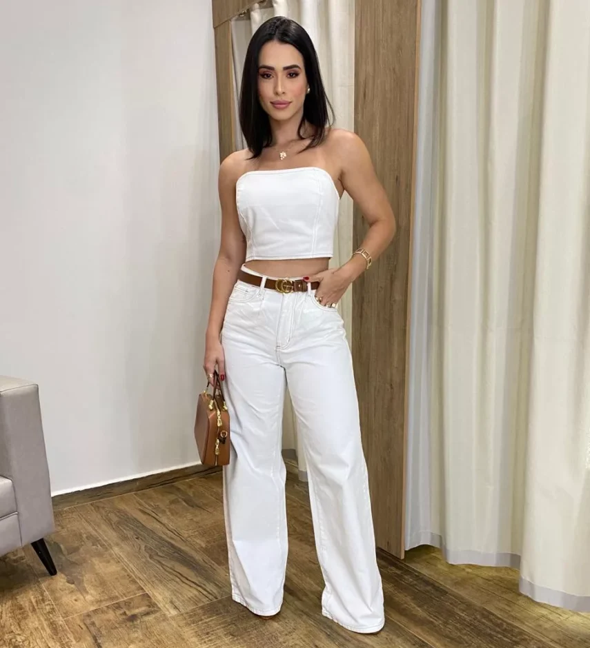 Cropped Feminino Jeans sem Bojo Off White com Botões Átras - Fernanda Ramos Store