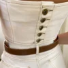 Cropped Feminino Jeans sem Bojo Off White com Botões Átras - Fernanda Ramos Store