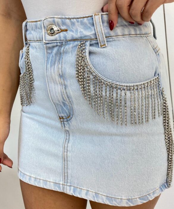 Saia Feminina Jeans Curta com Detalhe em Strass - Fernanda Ramos Store