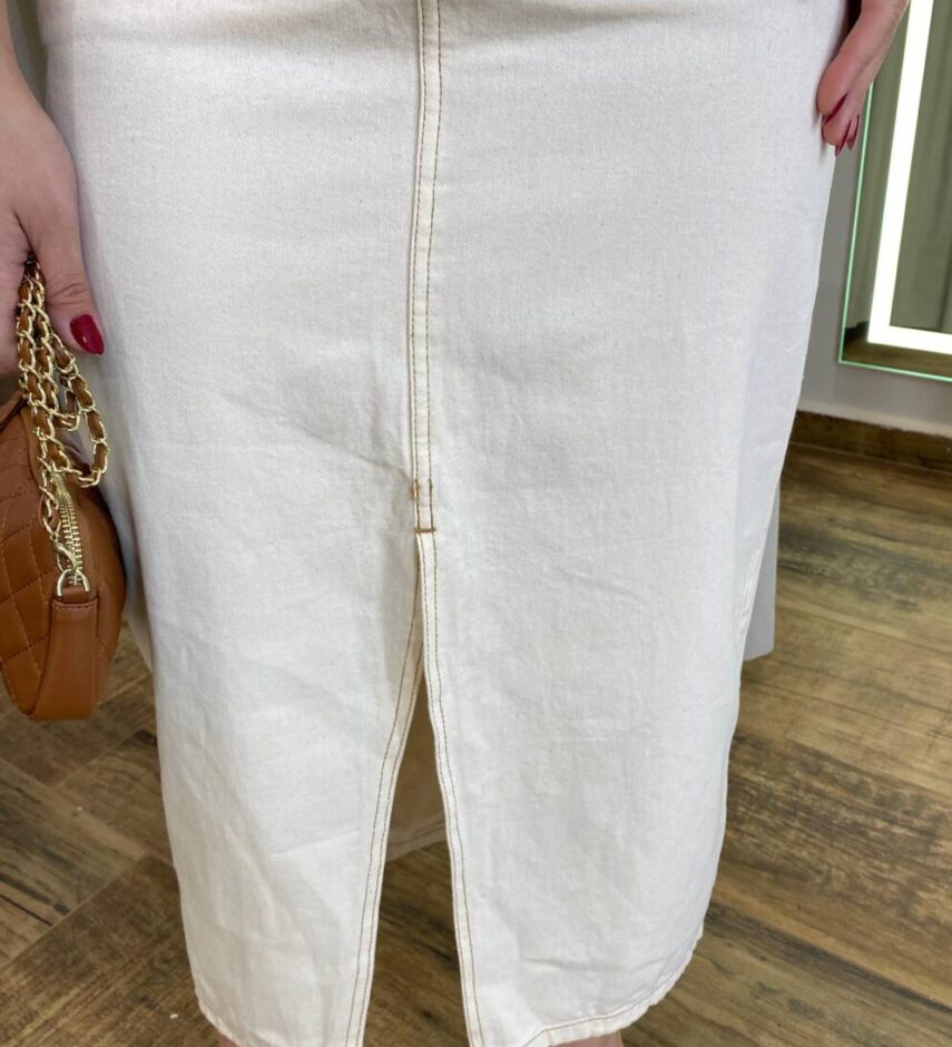 Saia Feminina Midi Jeans com Fenda Cru - Fernanda Ramos Store