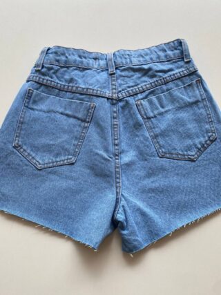 Short Jeans Feminino com Detalhe Bordado de Coração - Fernanda Ramos Store