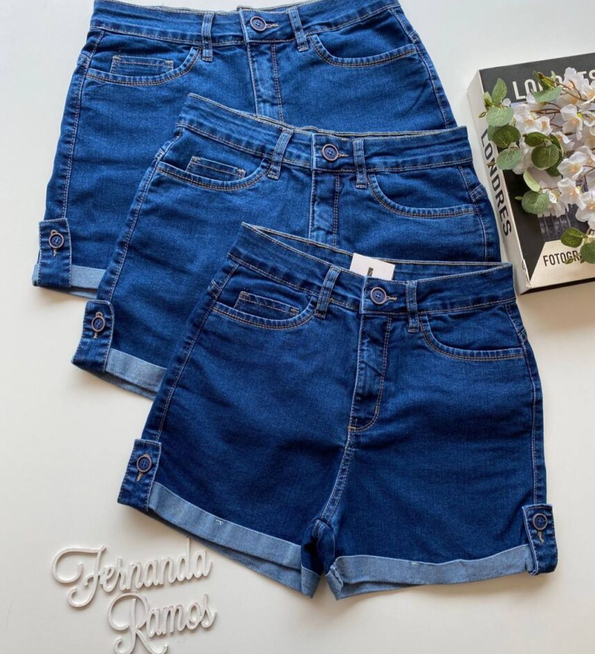 Short Jeans Feminino Liz Barra Dobrada com Detalhe de Botão - Fernanda Ramos Store