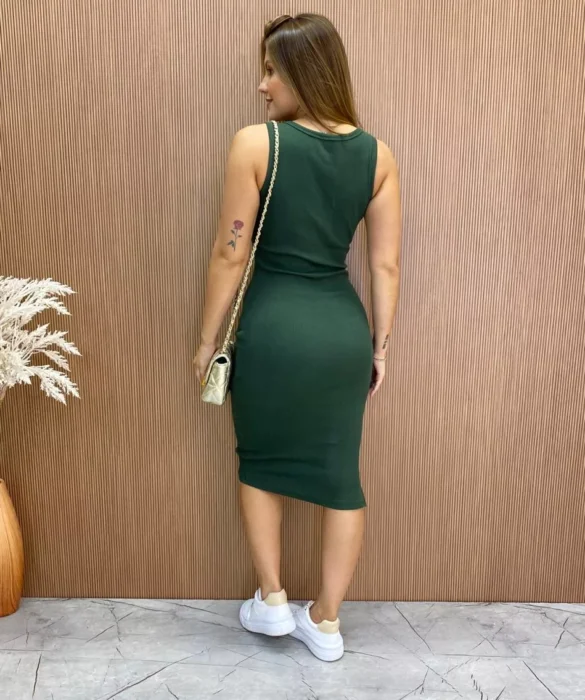 Vestido Curto sem Bojo Natalia Canelado com Fenda Verde Militar - Fernanda Ramos Store