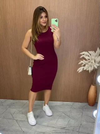 Vestido Curto sem Bojo Natalia Canelado com Fenda Vinho - Fernanda Ramos Store