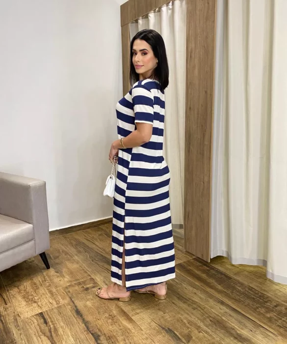 Vestido Longo Manga Curta sem Bojo de Malha Listrado Azul Marinho - Fernanda Ramos Store