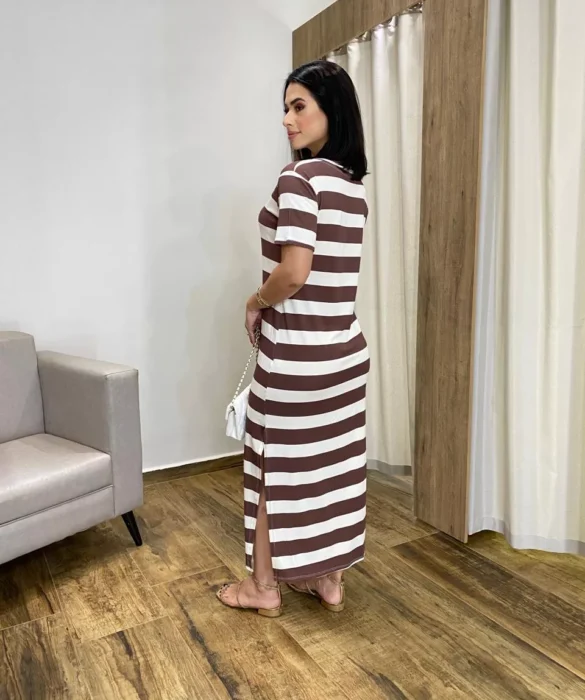 Vestido Longo Manga Curta sem Bojo de Malha Listrado Marrom - Fernanda Ramos Store