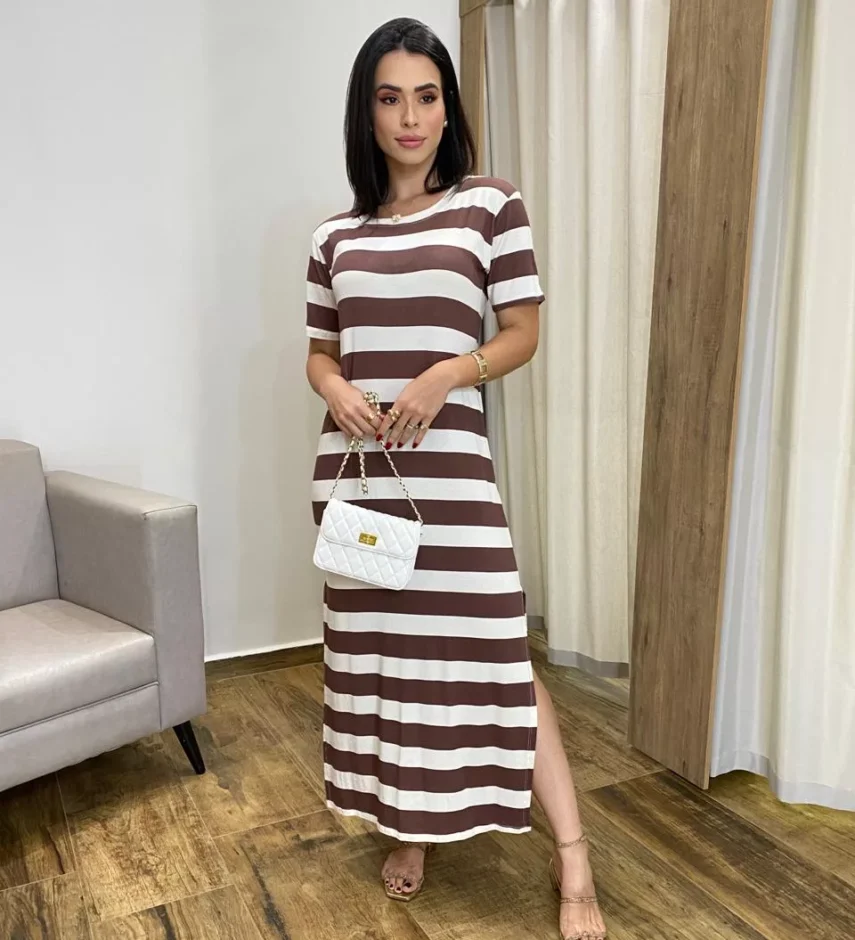Vestido Longo Manga Curta sem Bojo de Malha Listrado Marrom - Fernanda Ramos Store