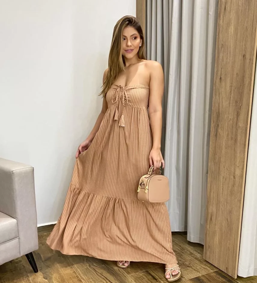 Vestido Longo sem Bojo com Amarração no Pescoço Bege Listrado - Fernanda Ramos Store