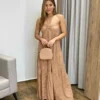 Vestido Longo sem Bojo com Amarração no Pescoço Bege Listrado - Fernanda Ramos Store