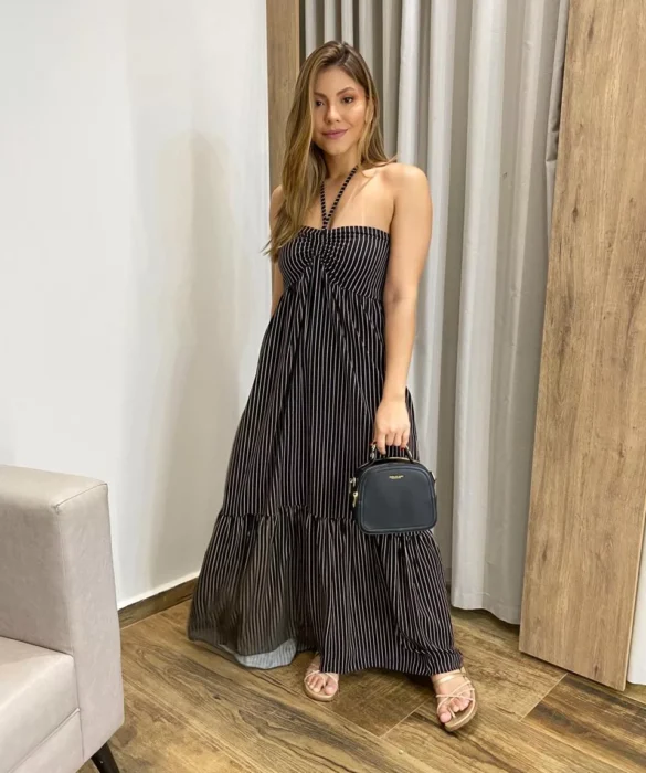 Vestido Longo sem Bojo com Amarração no Pescoço Preto Listrado - Fernanda Ramos Store