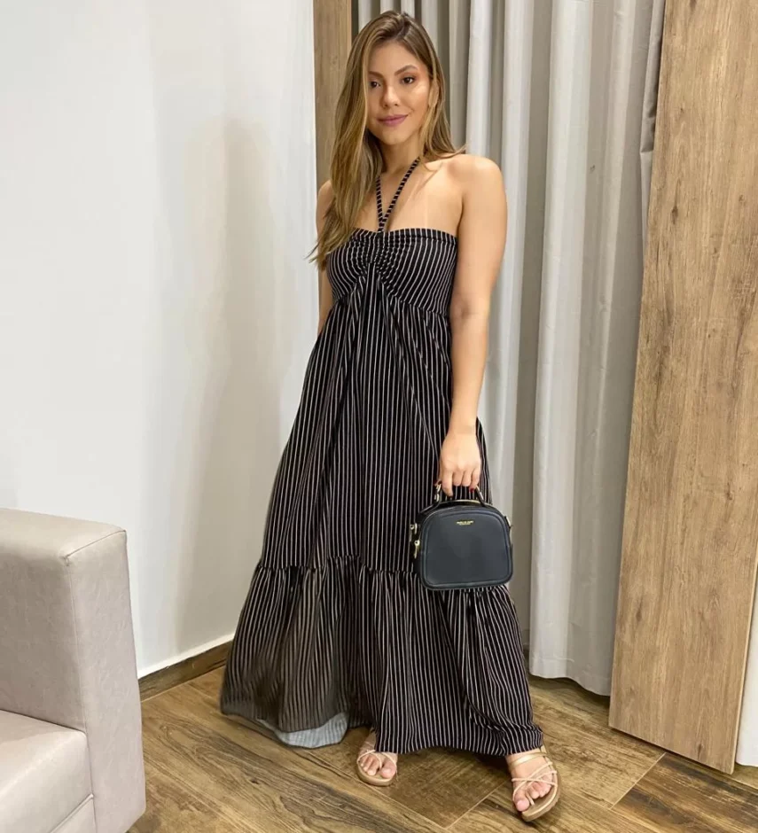 Vestido Longo sem Bojo com Amarração no Pescoço Preto Listrado - Fernanda Ramos Store