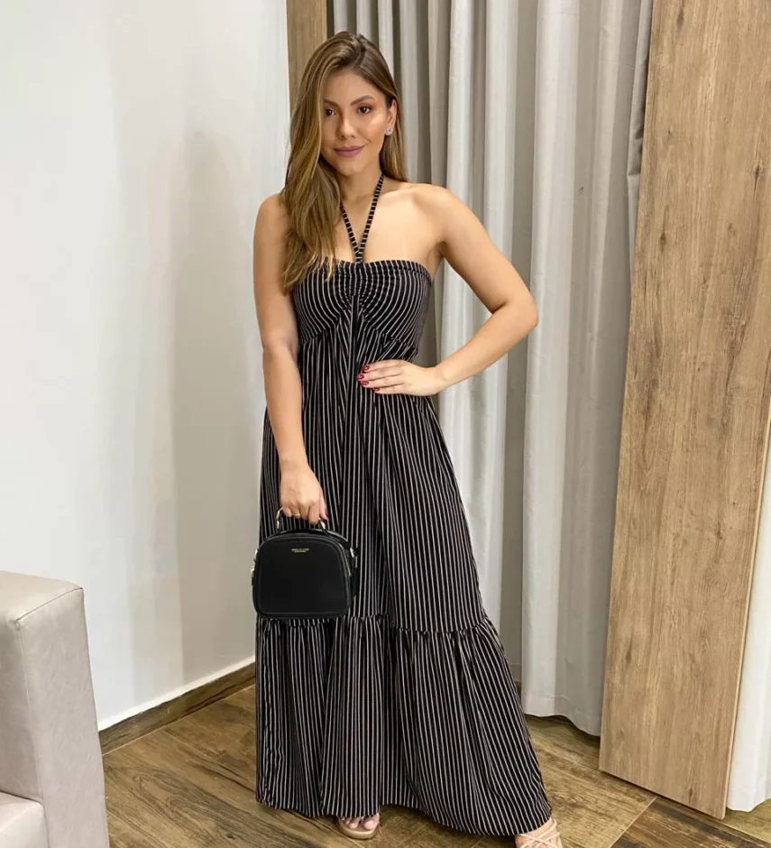 Vestido Longo sem Bojo com Amarração no Pescoço Preto Listrado - Fernanda Ramos Store