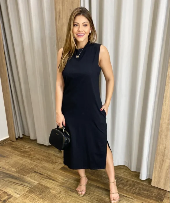 Vestido Longo sem Bojo de Malha com Bolsos Preto - Fernanda Ramos Store