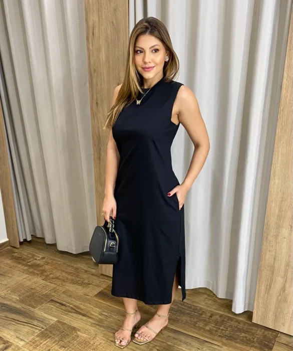 Vestido Longo sem Bojo de Malha com Bolsos Preto - Fernanda Ramos Store