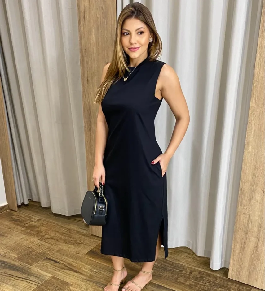 Vestido Longo sem Bojo de Malha com Bolsos Preto - Fernanda Ramos Store