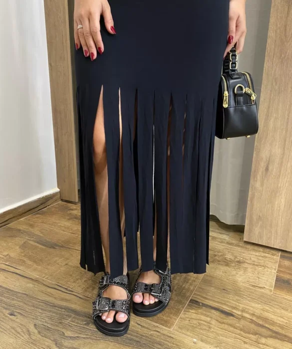 Vestido Longo sem Bojo de Malha Preto com Franjas - Fernanda Ramos Store