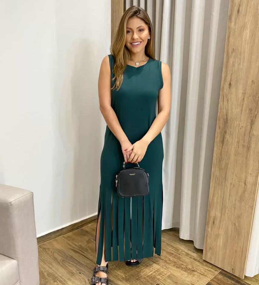 Vestido Longo sem Bojo de Malha Verde com Franjas - Fernanda Ramos Store