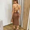 Vestido Midi Ana com Bojo e Fenda Canelado Marrom - Fernanda Ramos Store