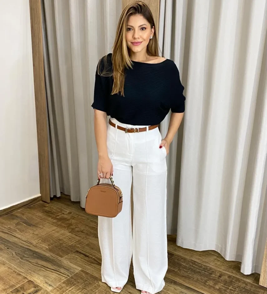 Blusa Feminina Manga Curta Modal Ari Preta - Fernanda Ramos Store