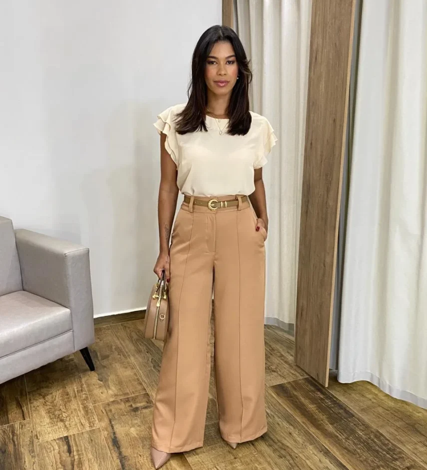 Calça Feminina Alfaiataria Pantalona com 2 Botões Bege - Fernanda Ramos Store