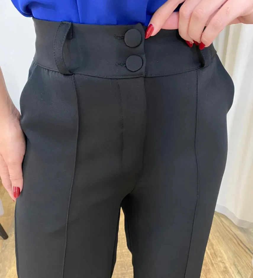 Calça Feminina Alfaiataria Pantalona com 2 Botões Preta - Fernanda Ramos Store
