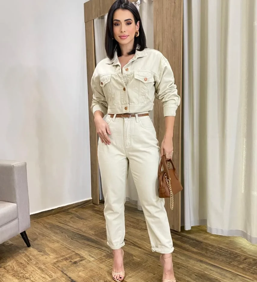 Calça Feminina Mom Sarja com Cinto Creme - Fernanda Ramos Store