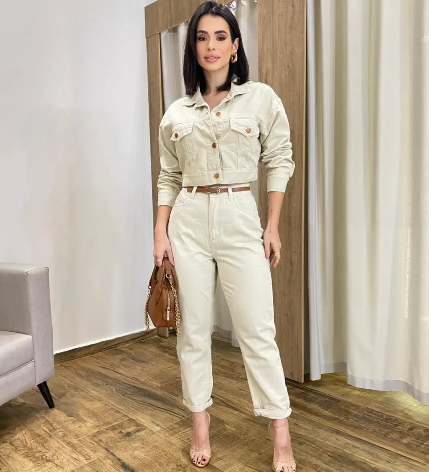 Calça Feminina Mom Sarja com Cinto Creme - Fernanda Ramos Store
