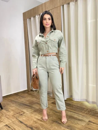 Calça Feminina Mom Sarja com Cinto Verde Menta - Fernanda Ramos Store