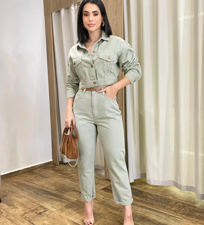 Calça Feminina Mom Sarja com Cinto Verde Menta - Fernanda Ramos Store