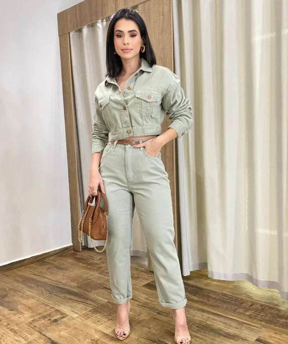 Calça Feminina Mom Sarja com Cinto Verde Menta - Fernanda Ramos Store