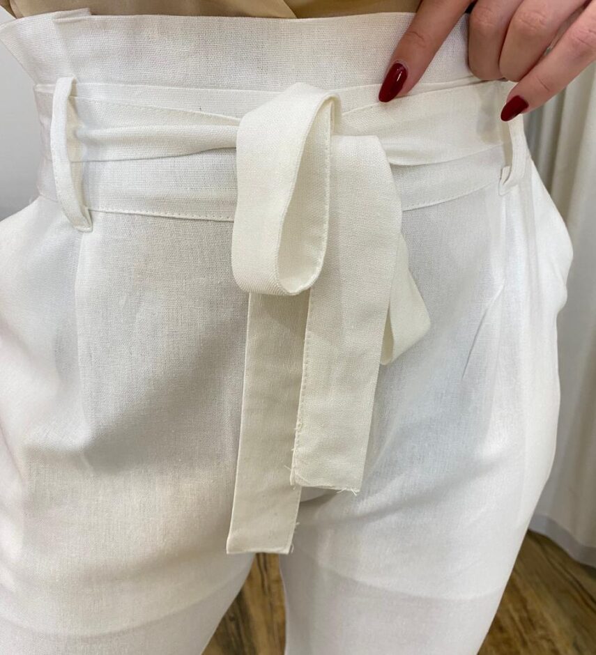 Calça Feminina Viscolinho com Amarração Off White - Fernanda Ramos Store