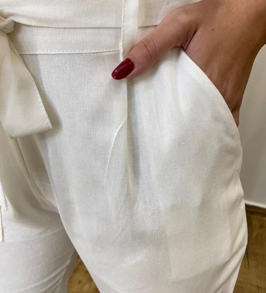 Calça Feminina Viscolinho com Amarração Off White - Fernanda Ramos Store