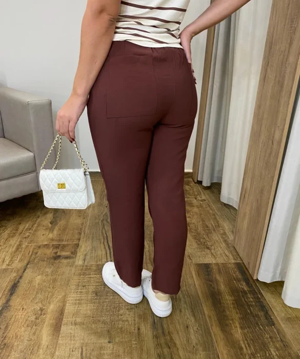 Calça Feminina Viscose com Bolsos e Elástico na Cintura Marrom - Fernanda Ramos Store