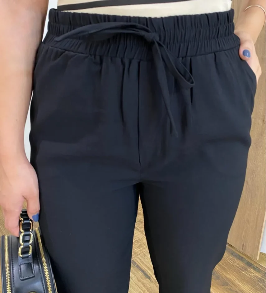Calça Feminina Viscose com Bolsos e Elástico na Cintura Preta - Fernanda Ramos Store