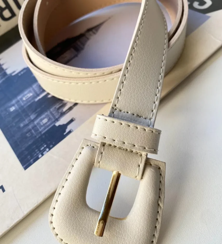 Cinto Feminino Ayla Fivela Encapada Off White - Fernanda Ramos Store