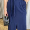 Conjunto Agatha Feminino Moletinho Blusa e Saia Midi Azul Marinho - Fernanda Ramos Store