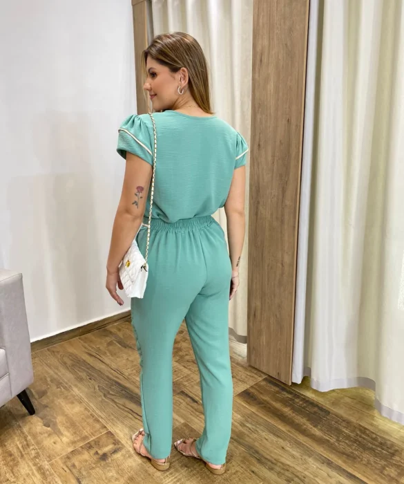 Conjunto Feminino Crepe Calça e Blusa Manga Curta Verde Menta - Fernanda Ramos Store