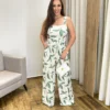 Conjunto Feminino Cropped com Bojo e Calça Pantalona Estampa Folhagem - Fernanda Ramos Store