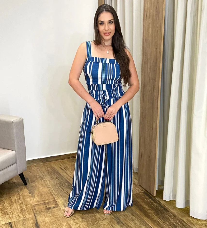 Conjunto Feminino Cropped com Bojo e Calça Pantalona Estampado Azul - Fernanda Ramos Store