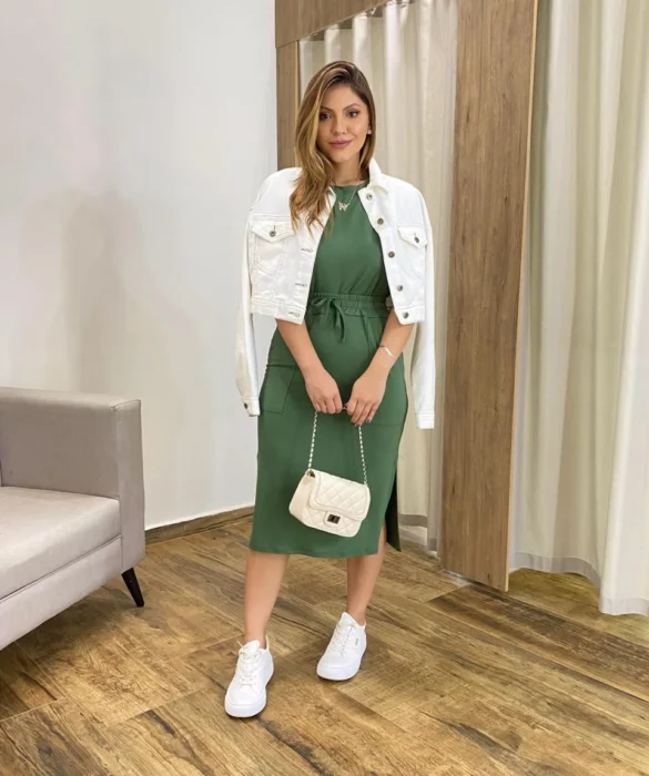 Conjunto Feminino Moletinho Suzy Cropped e Saia Midi Verde Oliva - Fernanda Ramos Store