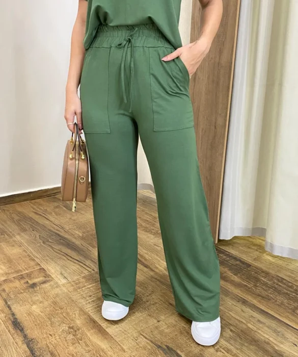 Conjunto Feminino Moletinho Ana Calça Pantalona e Cropped Verde - Fernanda Ramos Store