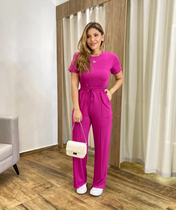 Conjunto Moletinho Calça Pantalona e Cropped Fúcsia - Fernanda Ramos Store