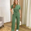 Conjunto Moletinho Calça Pantalona e Cropped Verde Oliva - Fernanda Ramos Store