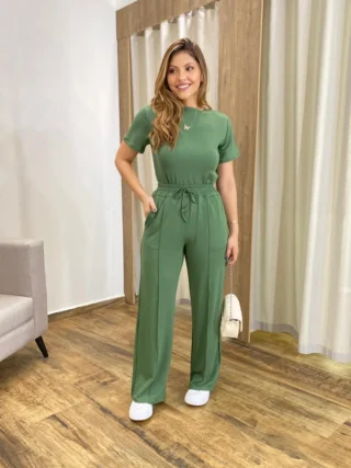 Conjunto Moletinho Calça Pantalona e Cropped Verde Oliva - Fernanda Ramos Store