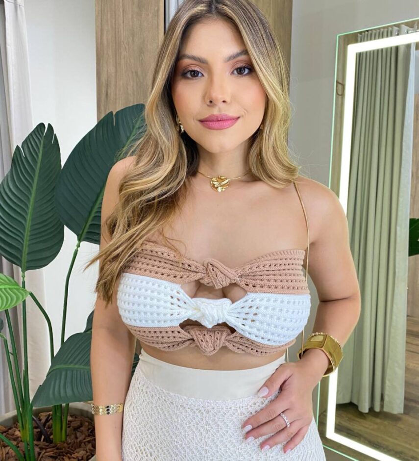 Cropped Feminino Tricot com Detalhe de Nó - Fernanda Ramos Store