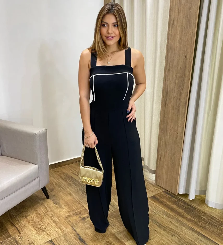 Macacão Feminino Longo Pantalona com Bojo e Bolsos Preto - Fernanda Ramos Store