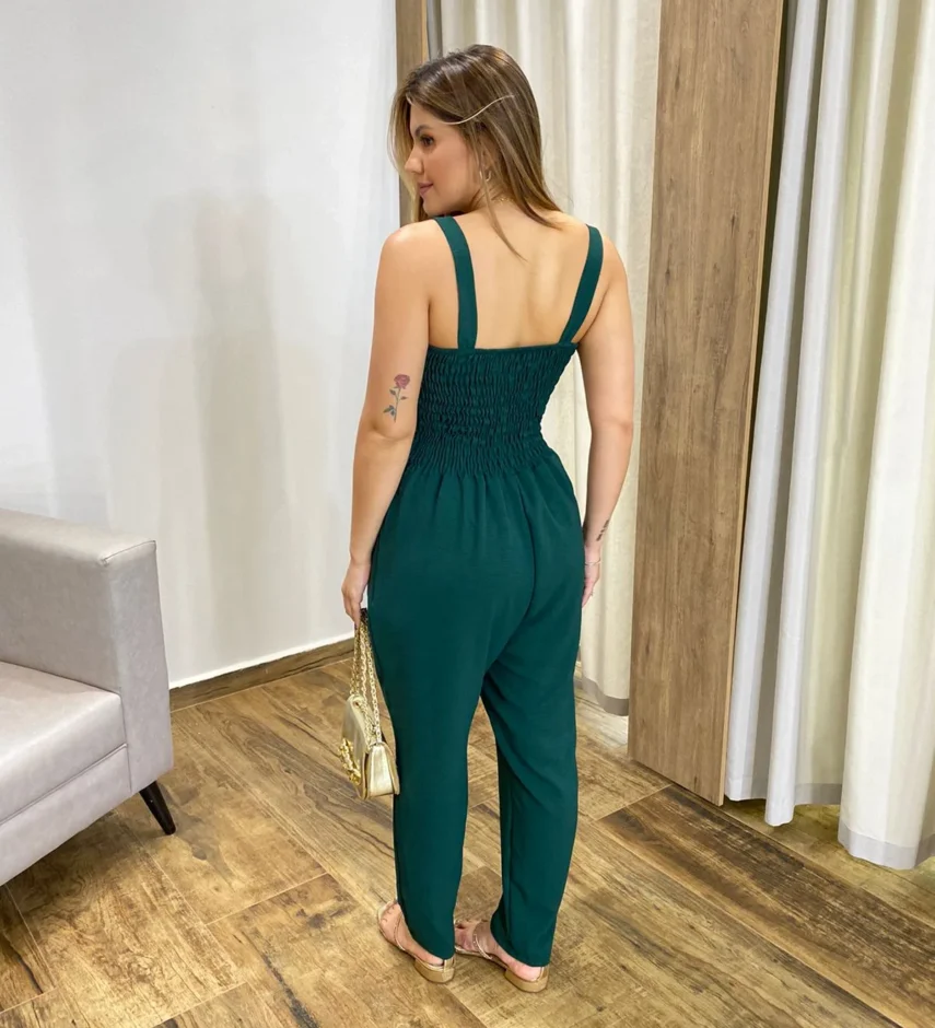 Macacão Feminino Longo com Bojo e Bolsos Verde - Fernanda Ramos Store