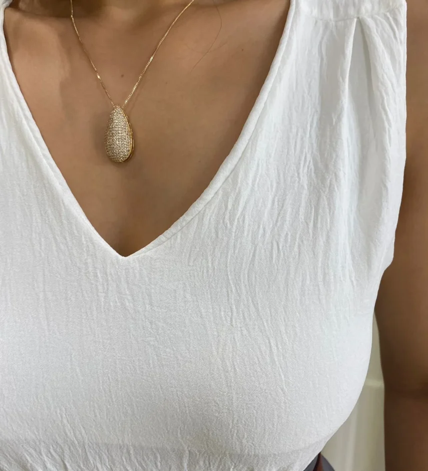 Regata Feminina Crepe Branca com Decote V - Fernanda Ramos Store