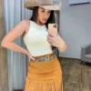 Saia Curta Feminina Bia Suede com Franjas Caramelo - Fernanda Ramos Store