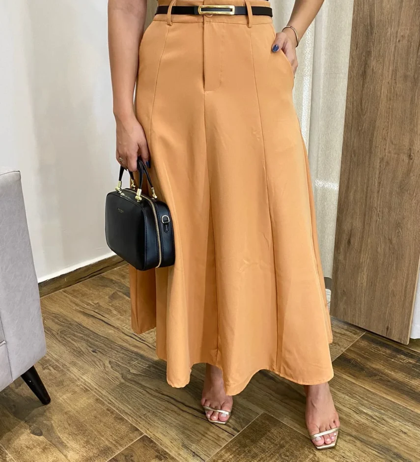 Saia Longa Feminina Alfaiataria Caramelo com Cinto - Fernanda Ramos Store